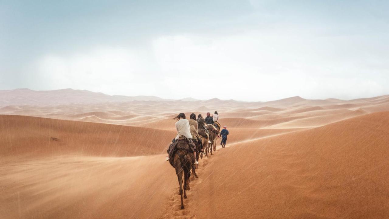 Merzouga Highdune Camp With Heated Tents Экстерьер фото