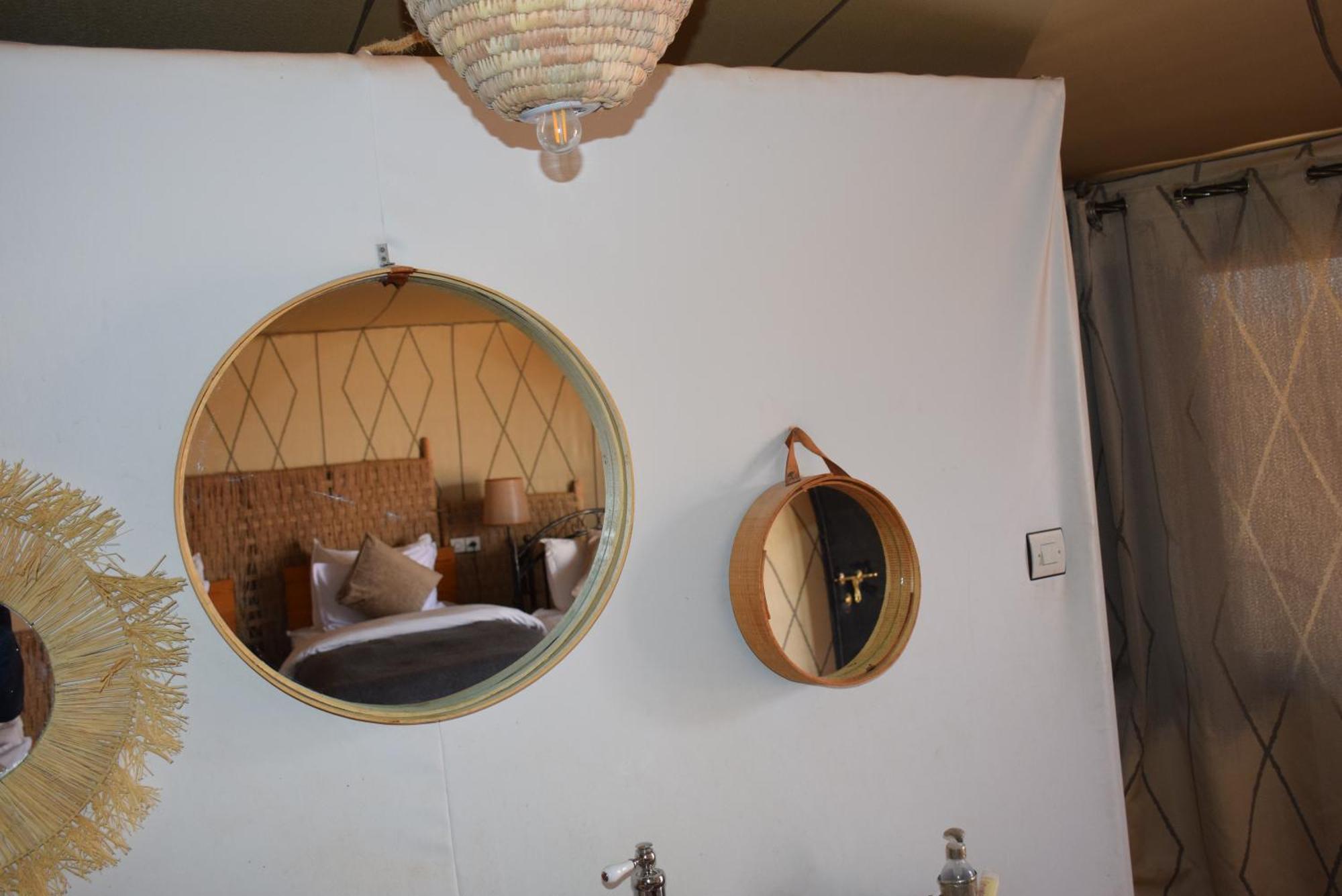 Merzouga Highdune Camp With Heated Tents Экстерьер фото