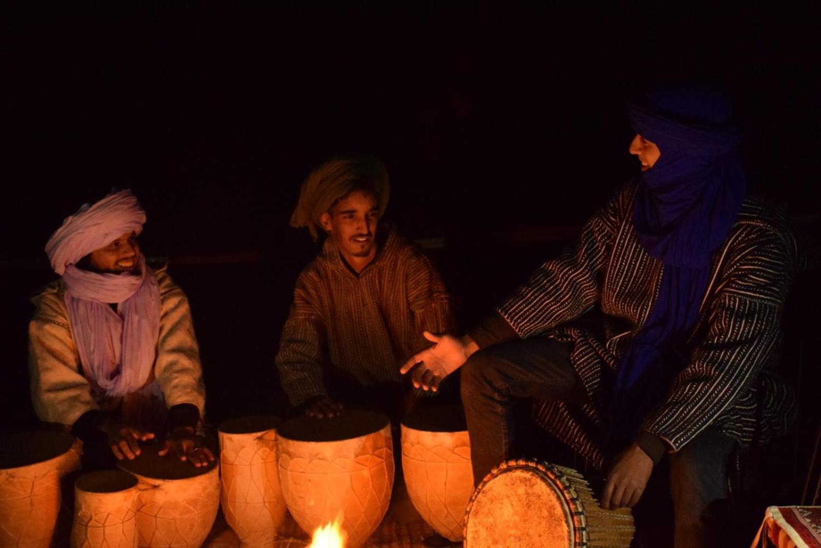 Merzouga Highdune Camp With Heated Tents Экстерьер фото