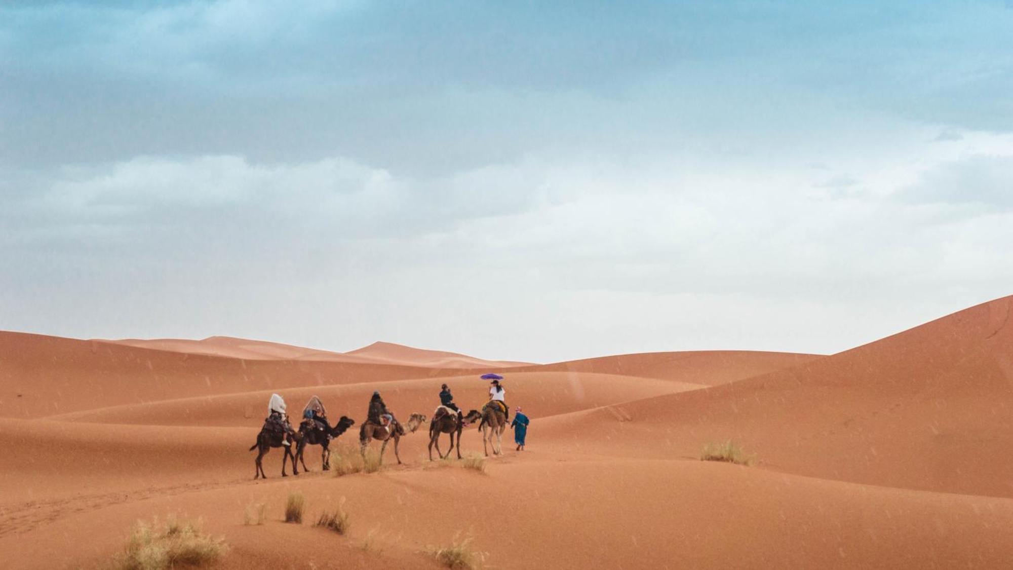 Merzouga Highdune Camp With Heated Tents Экстерьер фото