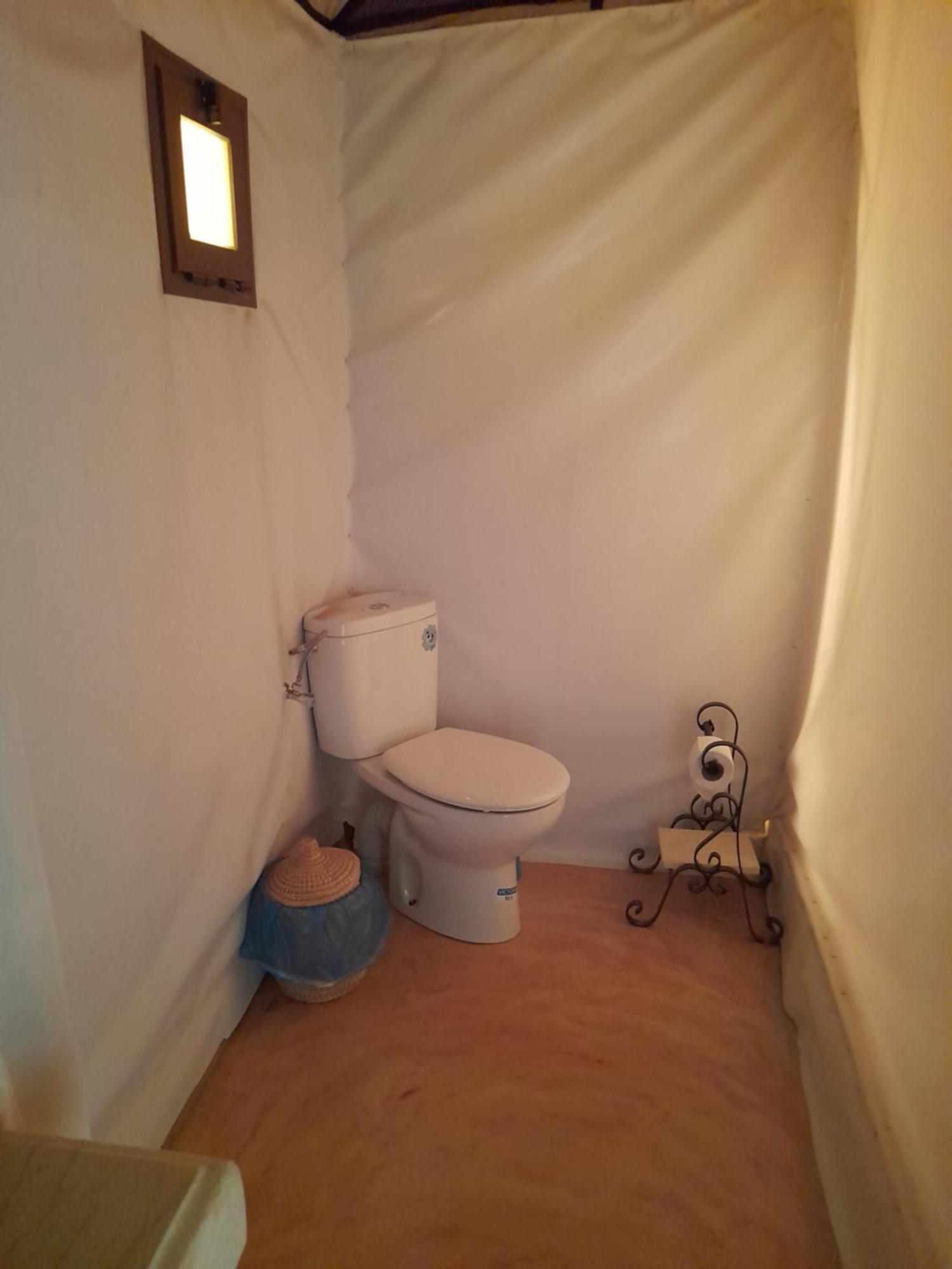 Merzouga Highdune Camp With Heated Tents Экстерьер фото